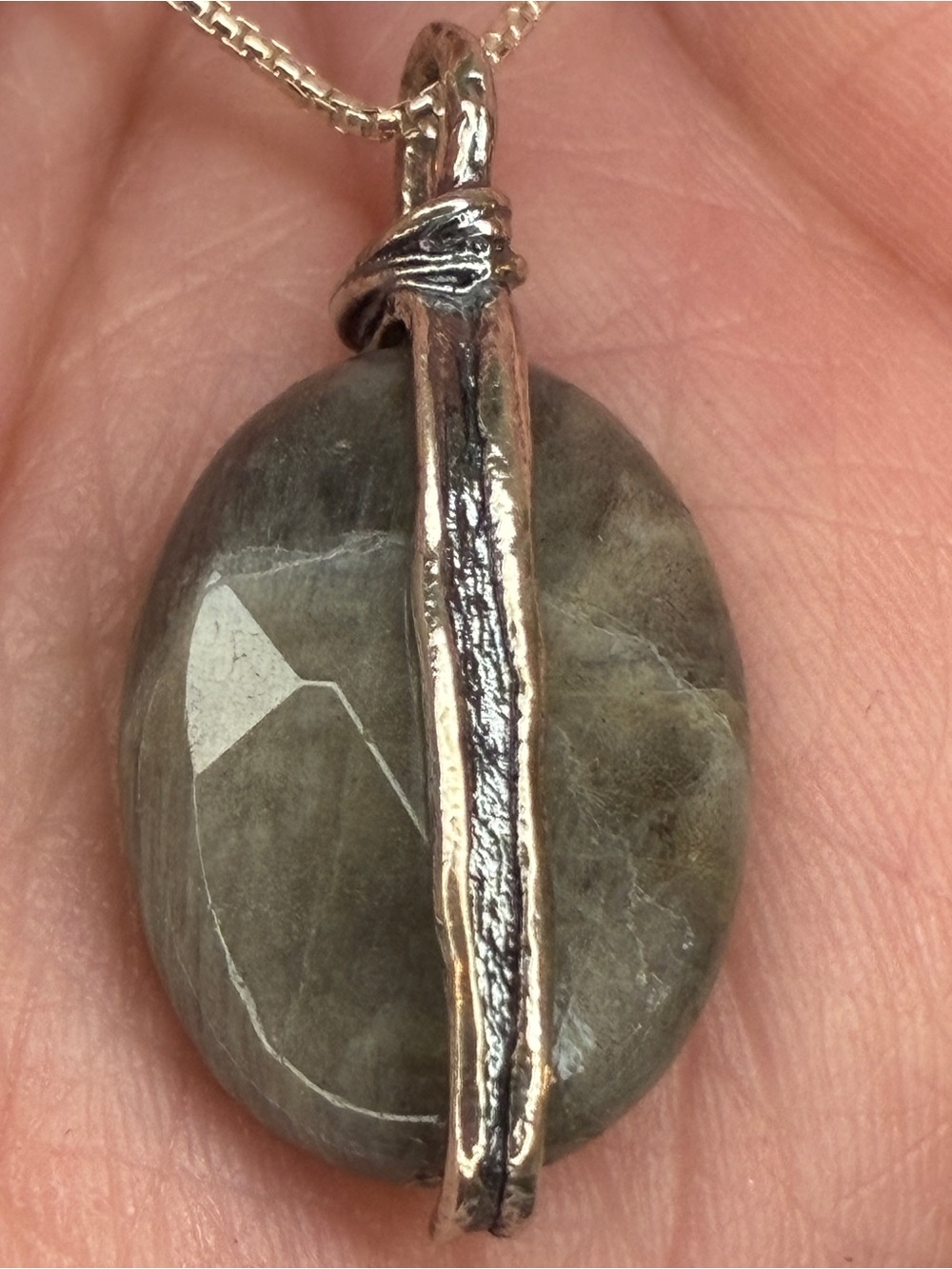 Silpada’s Sterling Silver Wrapped Gray Labradorite Pendant Necklace